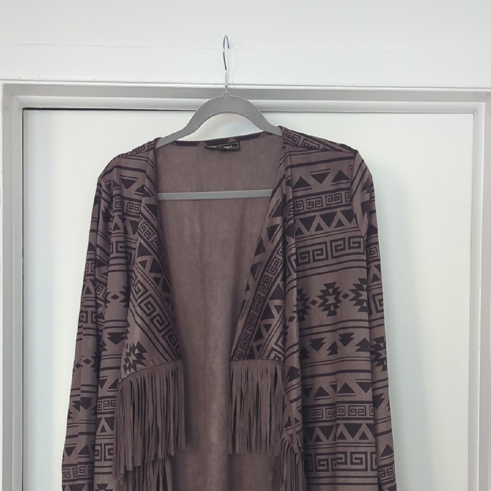 DC Geometric Pattern Fringe Cardigan - Picture 3 of 5